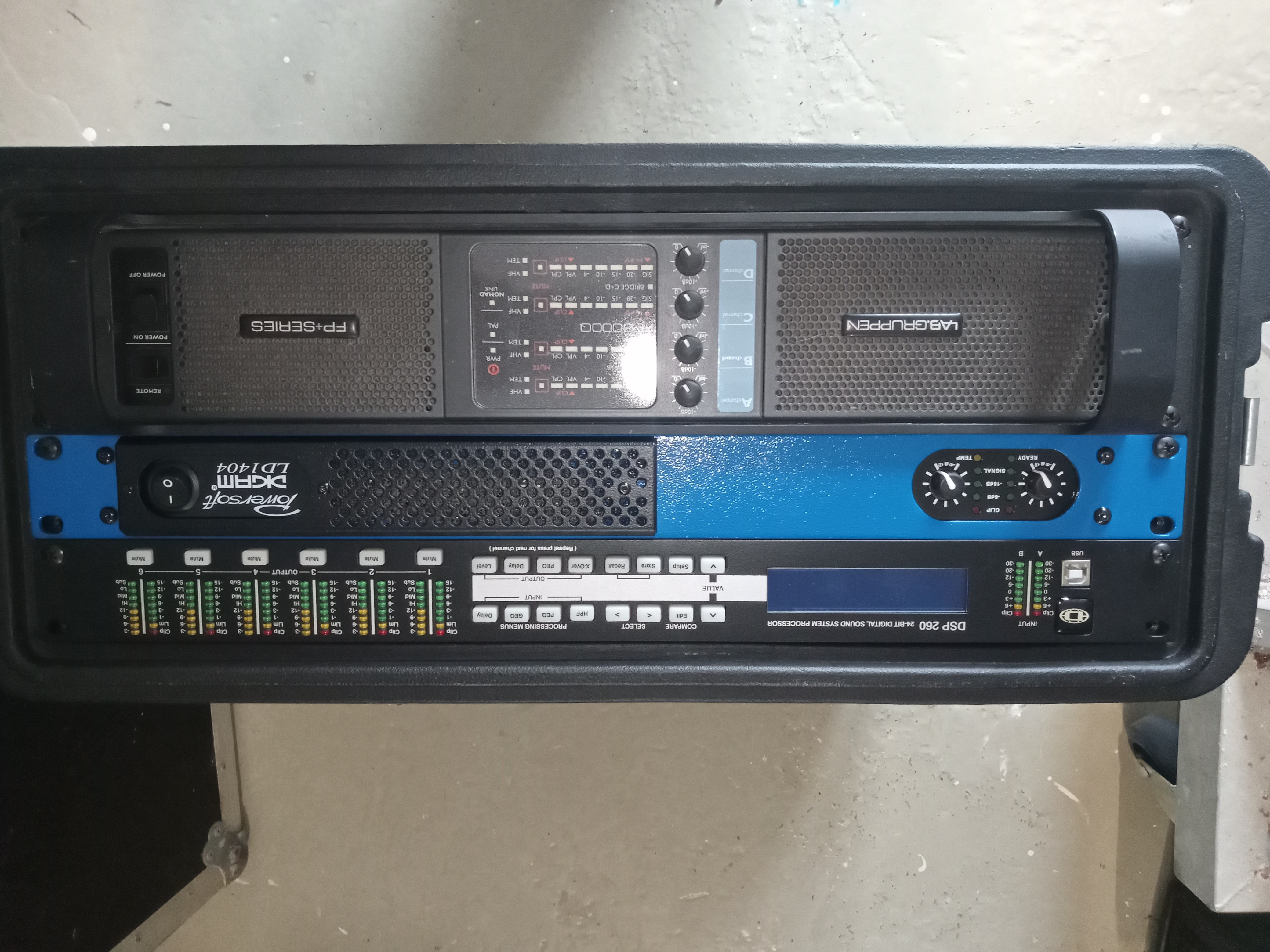 Lab6000 Rack